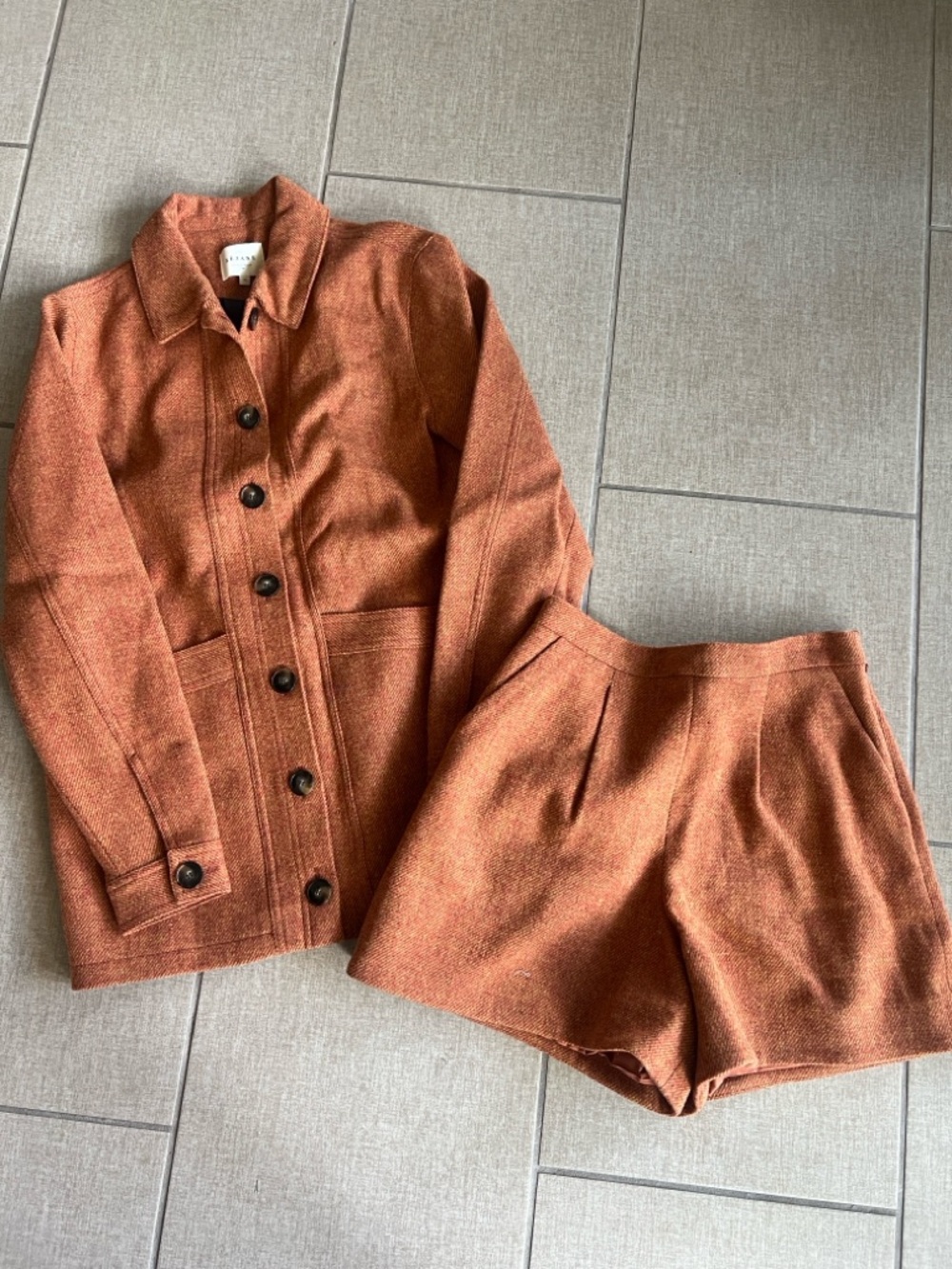 Sezane Will jacket and Ismael shorts set